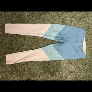 Full length Outdoor Voices legging